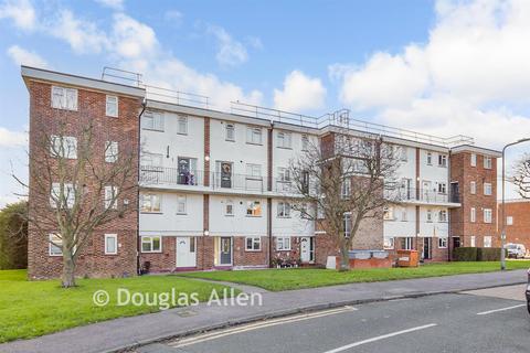 undefined, Victor Approach, Hornchurch, Essex