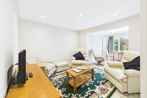 2 bedroom bungalow for sale, Cherrill Gardens, Bude, Cornwall
