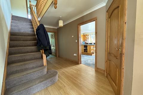 4 bedroom detached house for sale, Kings Road, Llandybie, Ammanford, Carmarthenshire.