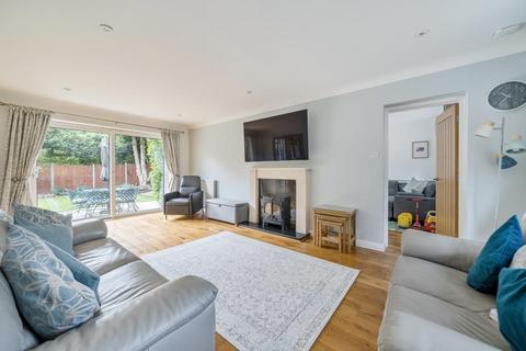 4 bedroom detached house for sale, Windlesham,  Surrey,  GU20