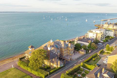 undefined, Cowes, Isle of Wight