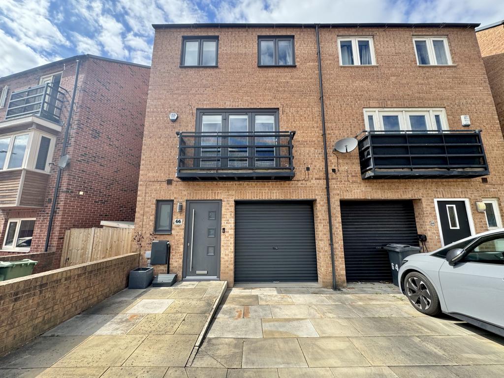 4 Bedroom Semi Detached for Sale