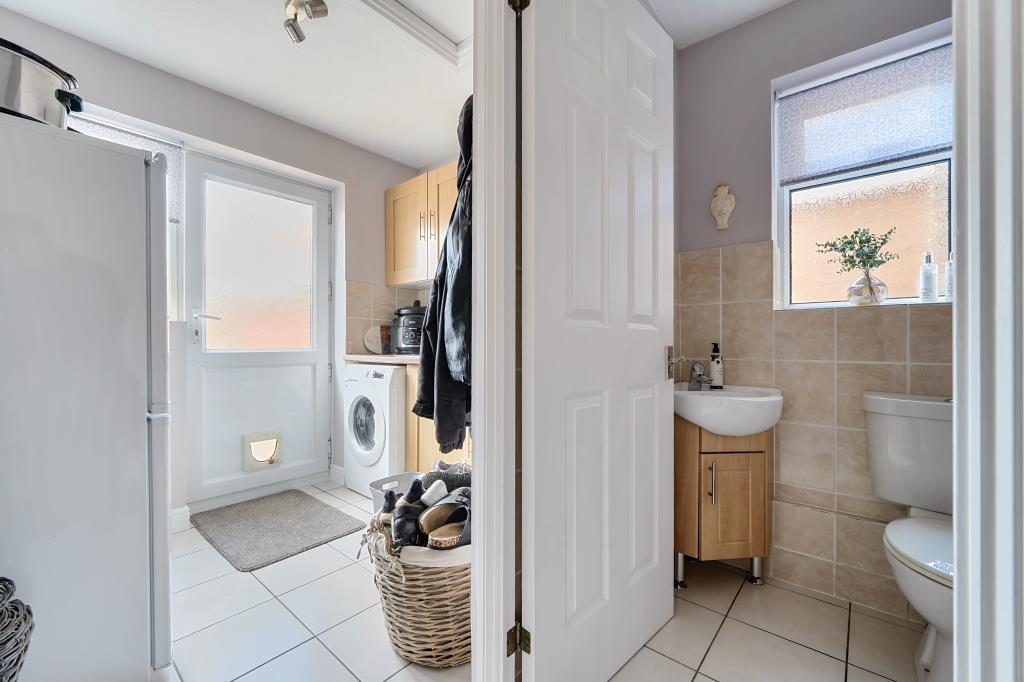 Utility Room &amp; Cloakroom