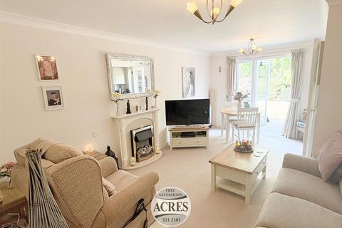 undefined, Owen Court, 2-12 Hollyfield Road