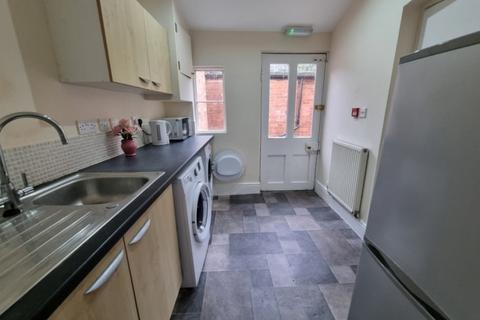 8 bedroom semi-detached house for sale, Claremont Road, Leamington Spa, CV31