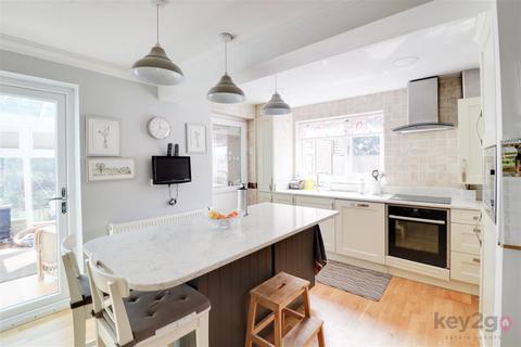 3 bedroom detached house for sale, Green Chase, Eckington, Sheffield, S21