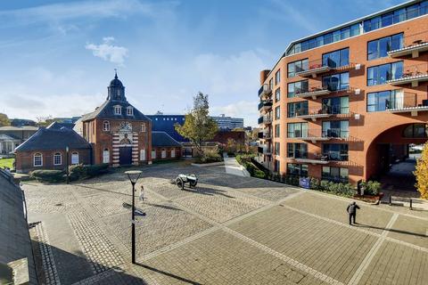 3 bedroom flat for sale, Warehouse Court, Woolwich, London, SE18
