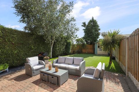 34 Brampton Meadows, Thurcroft, Rotherham, S66 9ND