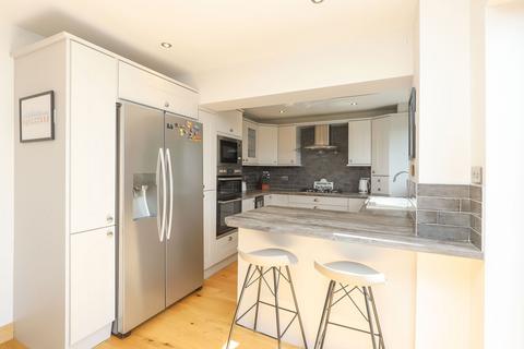 34 Brampton Meadows, Thurcroft, Rotherham, S66 9ND