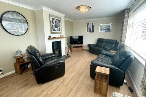 3 bedroom detached bungalow for sale, Cilgwyn, Llandudno Junction