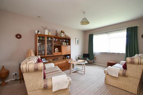 3 bedroom flat for sale, Rectory Close, St. Leonards-On-Sea TN38