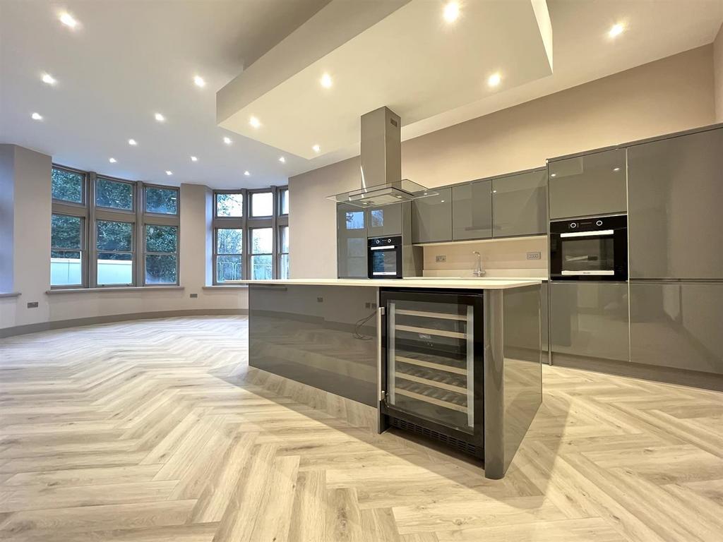 Kitchen area