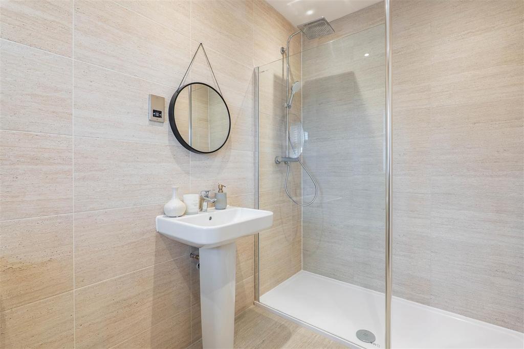 Bedroom Two Ensuite