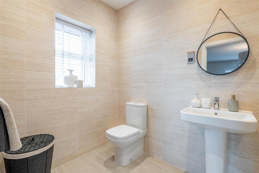 Bedroom Two Ensuite