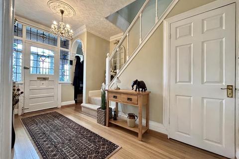 undefined, Manor Way, Halesowen
