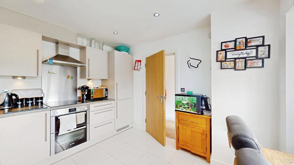 E88b4784-Broadstones-08122025 222701.jpg