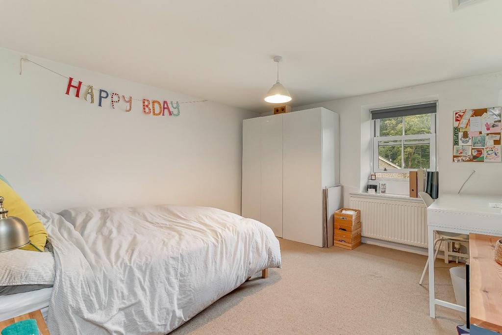 Bedroom 3.jpg