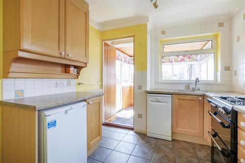 103 Bedingfield Crescent, Halesworth, IP19 8ED