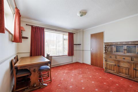 103 Bedingfield Crescent, Halesworth, IP19 8ED