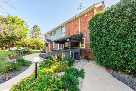 4 bedroom detached house for sale, Harborough Road North, Kingsthorpe, Northamtponshire, NN2