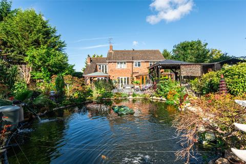 4 bedroom detached house for sale, Harborough Road North, Kingsthorpe, Northamtponshire, NN2