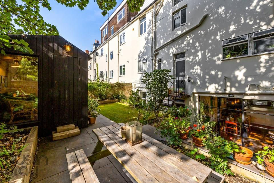 Seafield Road, 6 Garden Flat-016 (Custom).JPG