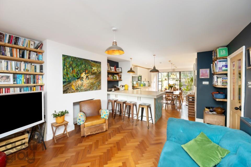 Seafield Road, 6 Garden Flat-010 (Custom).JPG