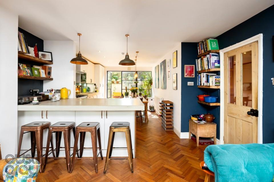 Seafield Road, 6 Garden Flat-011 (Custom).JPG