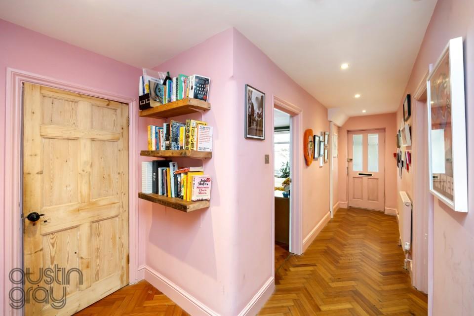 Seafield Road, 6 Garden Flat-001 (Custom).JPG