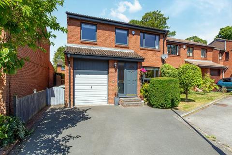 4 bedroom detached house for sale, Leeds LS8