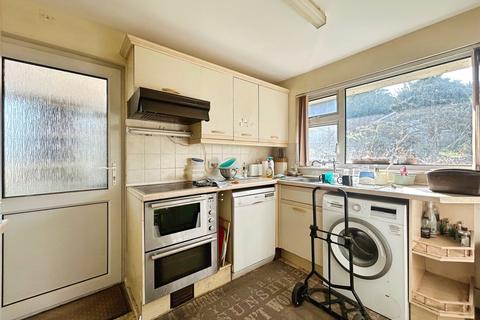 2 bedroom bungalow for sale, Greenlydd Close, Niton, Ventnor