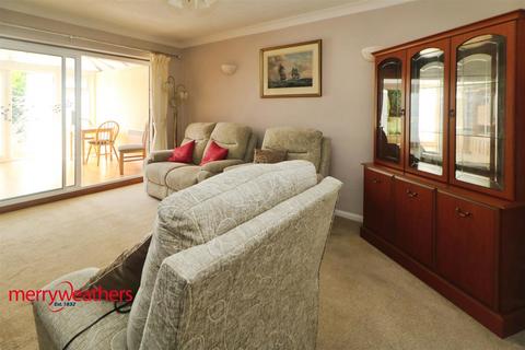 31 Croft Road, Brinsworth, Rotherham, S60 5AP
