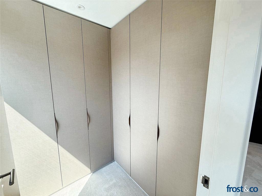 Walk In Wardrobe