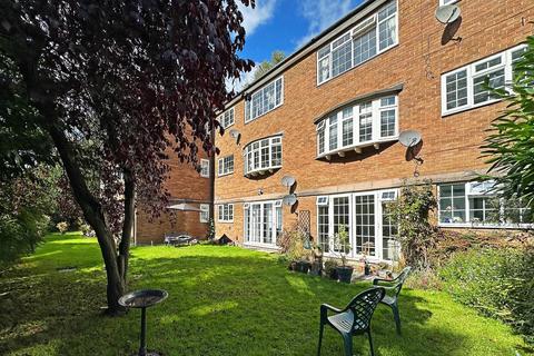 2 bedroom apartment for sale, Eskdale Drive, Timperley