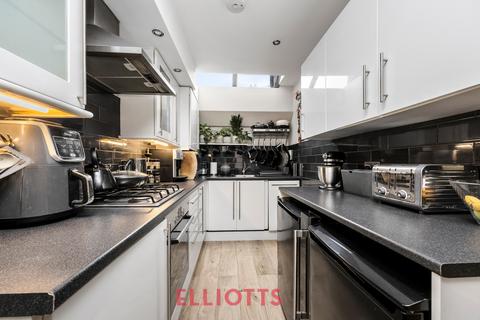 3 bedroom townhouse for sale, Vine Street, Brighton