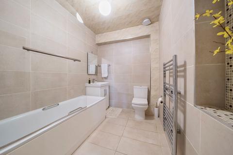 4 Barnstaple Road, Ruislip, HA4 0UP