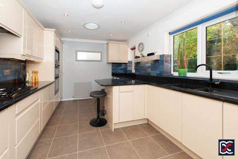 4 bedroom detached bungalow for sale, Tall Trees Close, Northampton NN4