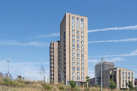 Dunedin Road, Leyton, LONDON, E10