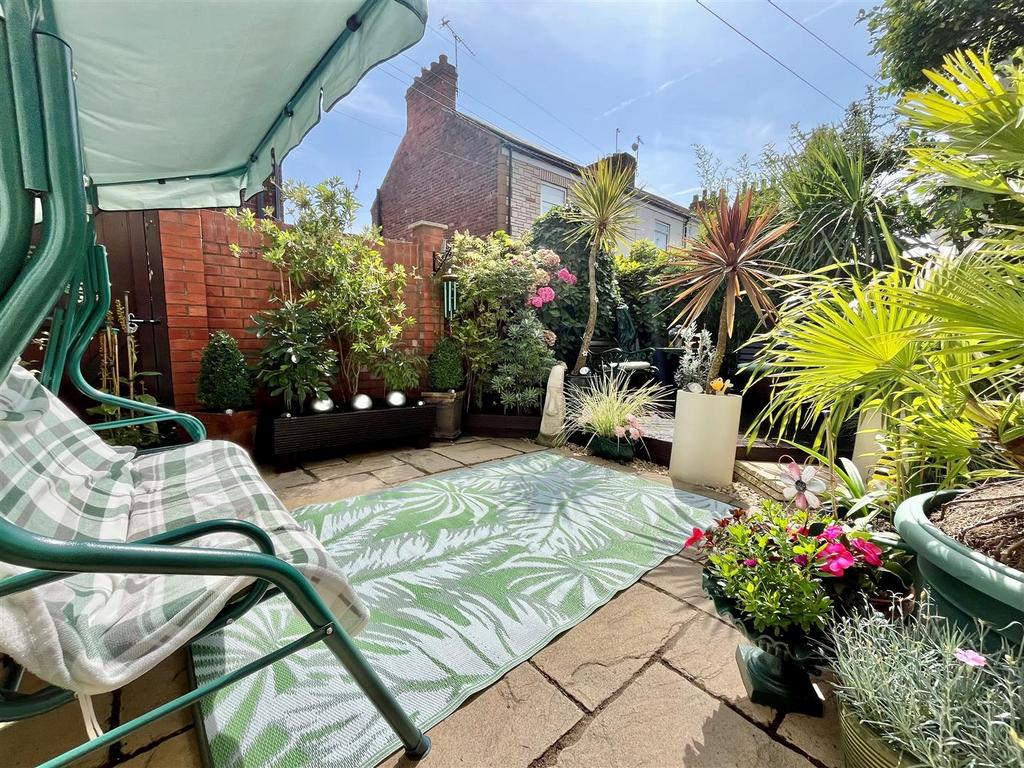 Garden - image eight.jpg