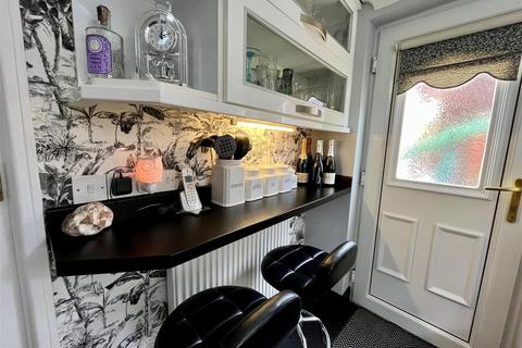 2 bedroom end of terrace house for sale, Rensburg Street, Hull