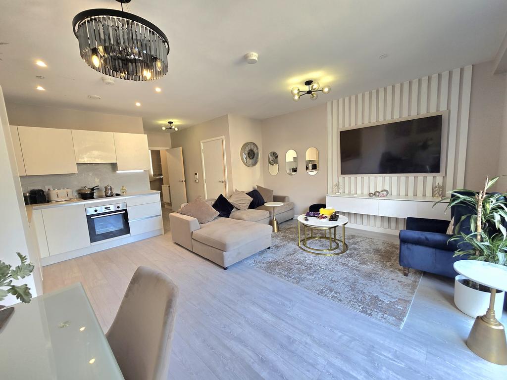 Apartment in London - View 2