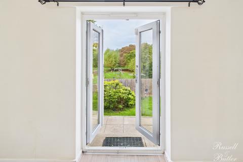 undefined, Chandos Road, Buckingham, Buckinghamshire, MK18