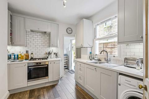 1 bedroom flat for sale, Thorndean Street, London SW18
