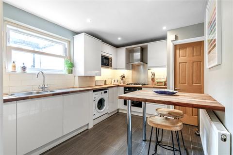 2 bedroom apartment for sale, Avenell Road, London, N5