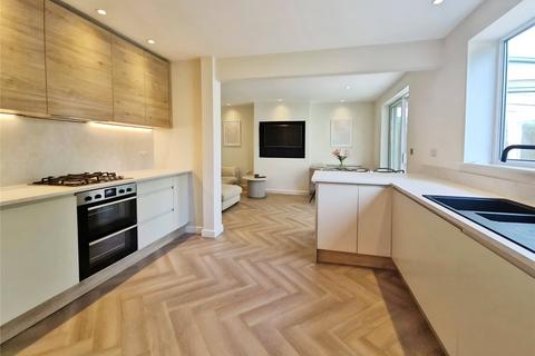 undefined, Queensway, Manchester M28