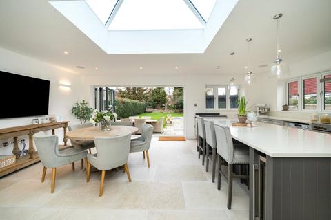 undefined, Almners Road, Chertsey KT16