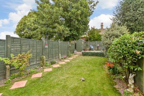 3 bedroom terraced house for sale, Hastings Avenue, Margate, Kent
