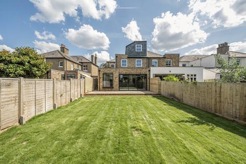 20 Lower Green Road, Esher, KT10 8HD