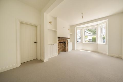 20 Lower Green Road, Esher, KT10 8HD