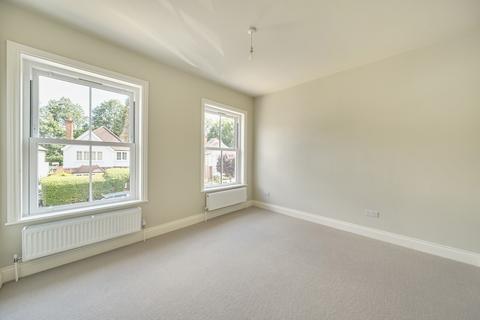 20 Lower Green Road, Esher, KT10 8HD